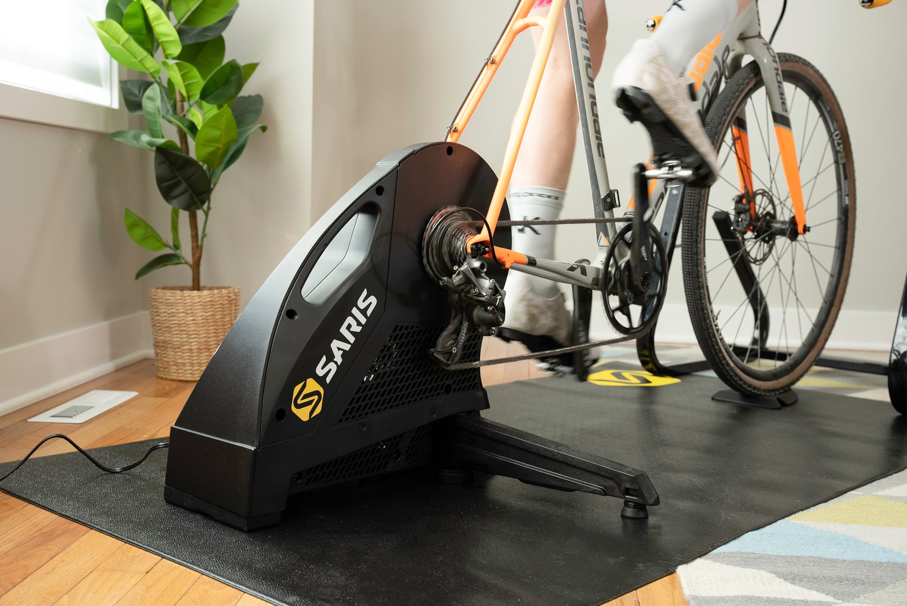 Why Winter is the Perfect Time to Invest in a Smart Bike Trainer Saris