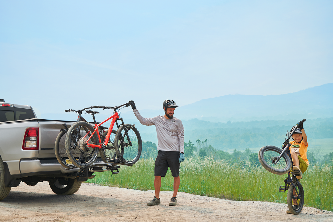 Unlocking Adventures with the Saris MHS UNO 1-Bike Tray