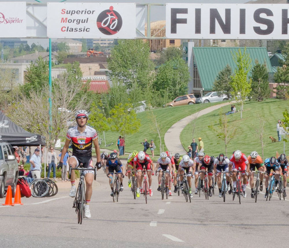 Pacing with Power in Competition