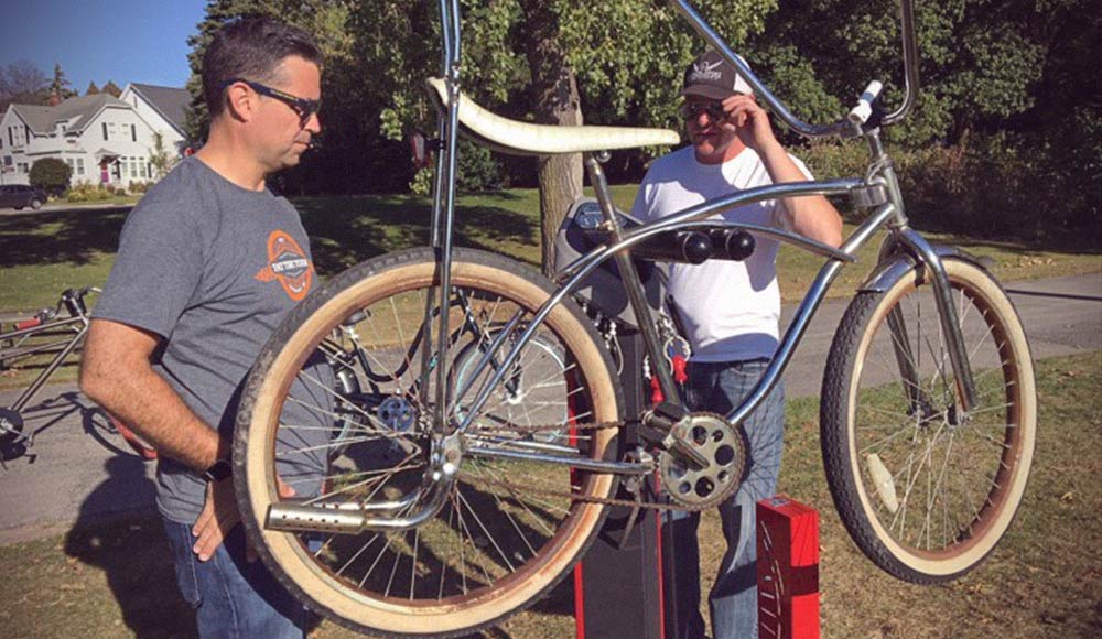 Green Bay Welcomes 16 Public Bike Repair Stations