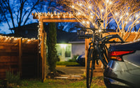 Saris Bones EX 3-bike trunk rack in blue