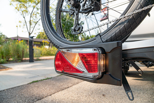 Saris Door County Rack — integrated LED tail light for road visibility