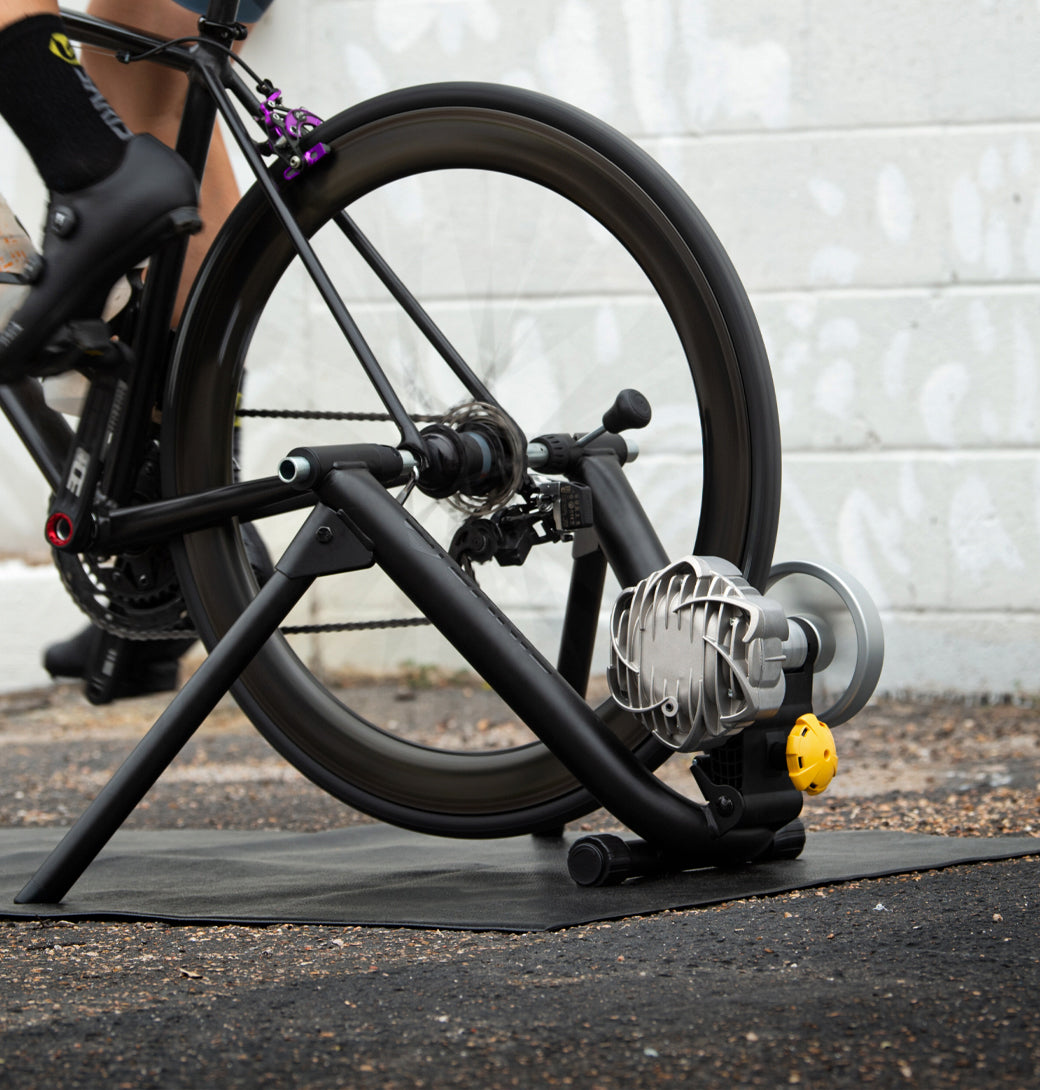 Fluid 2 Indoor Bike Trainer With Precision Balanced Flywheel Technology