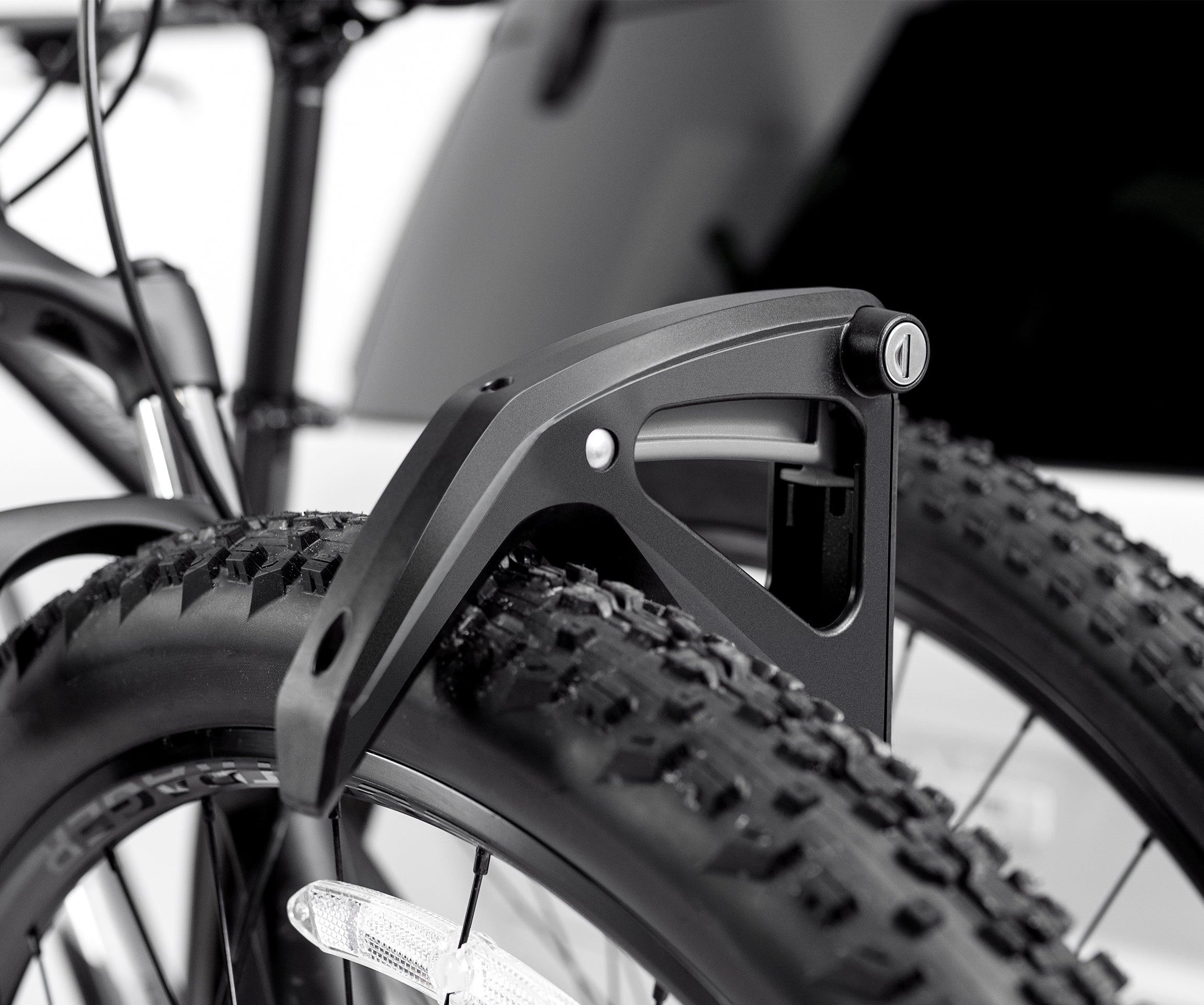 Freedom G2 2-Bike Hitch Rack