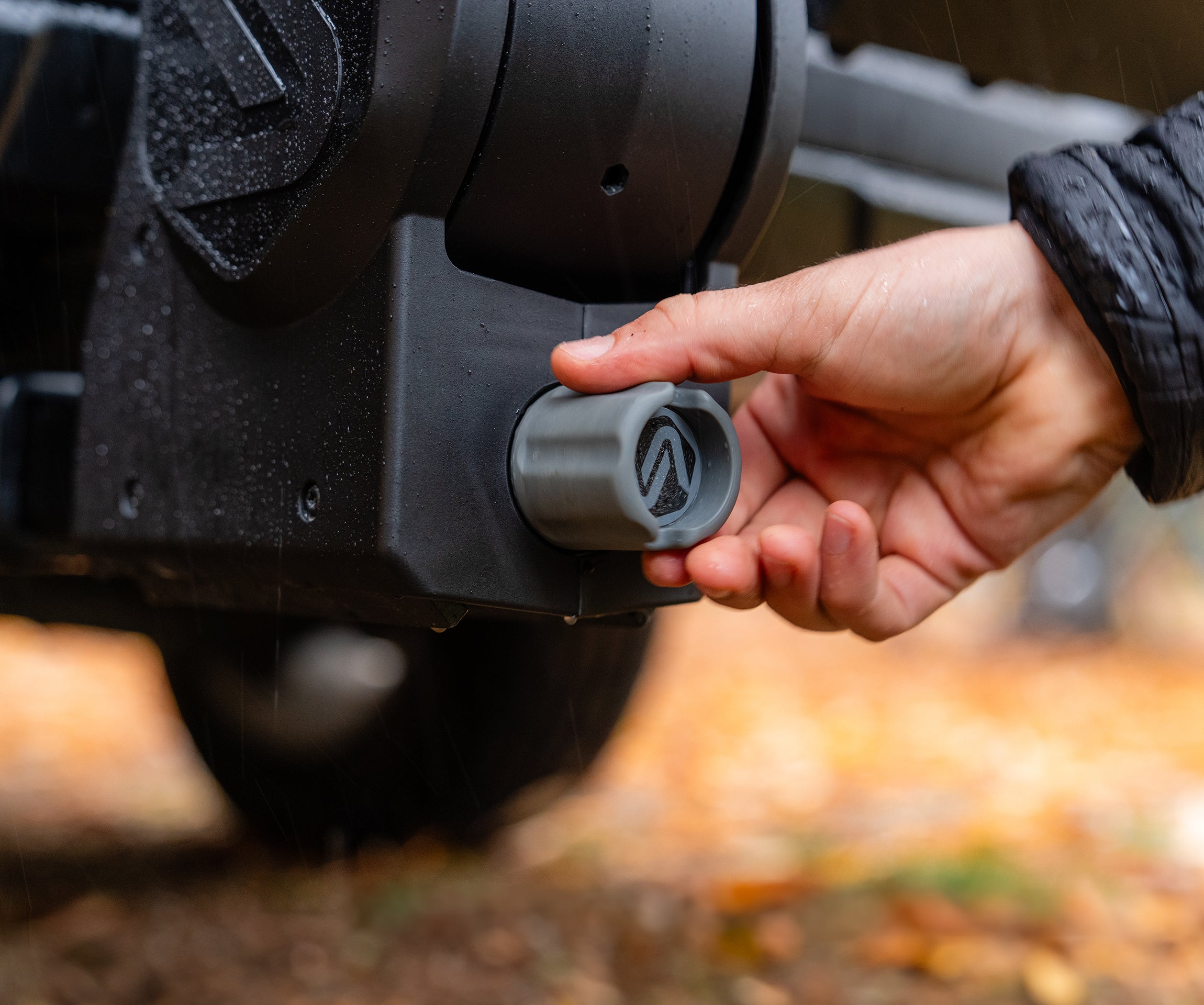 SuperClamp G4 4-Bike Hitch Rack