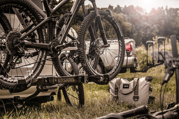 Saris SuperClamp G3 2-Bike Hitch Rack — hitch receiver and stabilizer close-up